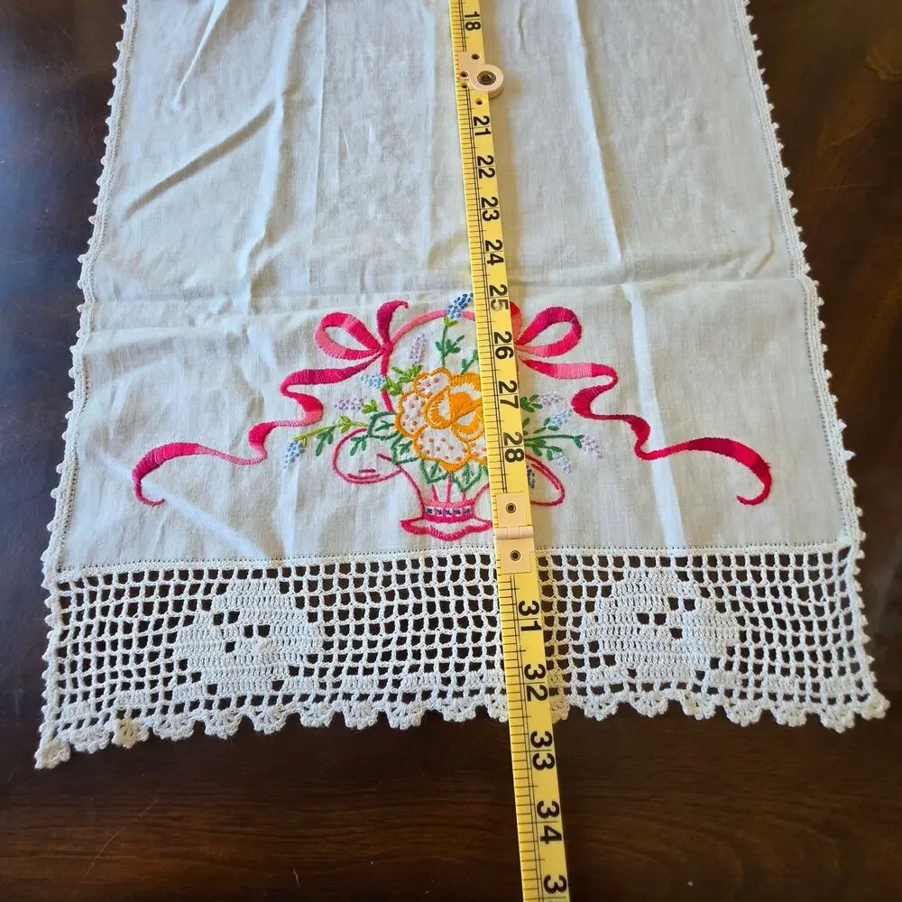Vintage Floral Basket Embroidered Dresser Scarf Linen Runner Double Sided 32